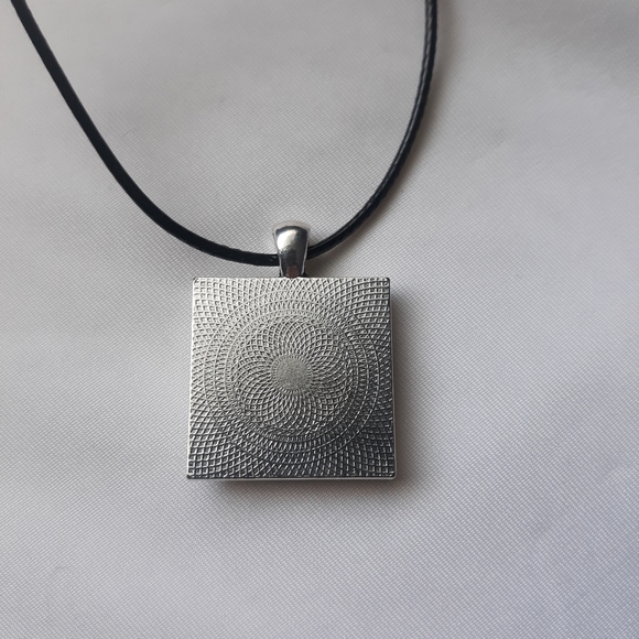 Moroccan Tile Pendant - Picture 2 of 2